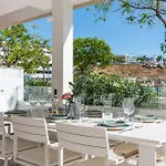Vivi Homes - Ricos *