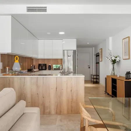 Vivi Homes - Ricos Apartment Estepona