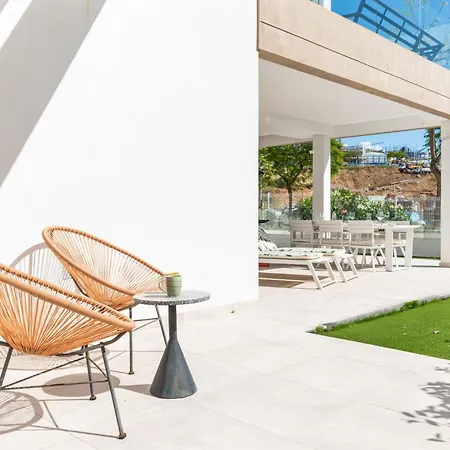 Vivi Homes - Ricos Apartment Estepona